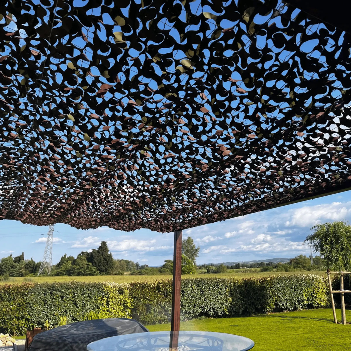 Voile d'ombrage camouflage militaire — détail de la matière